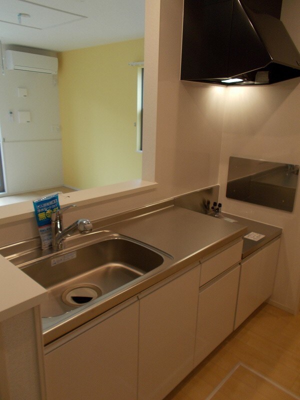  ウエスト　メゾン　Ｓ