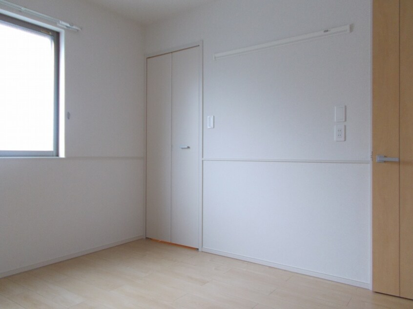  ウエスト　メゾン　Ｓ