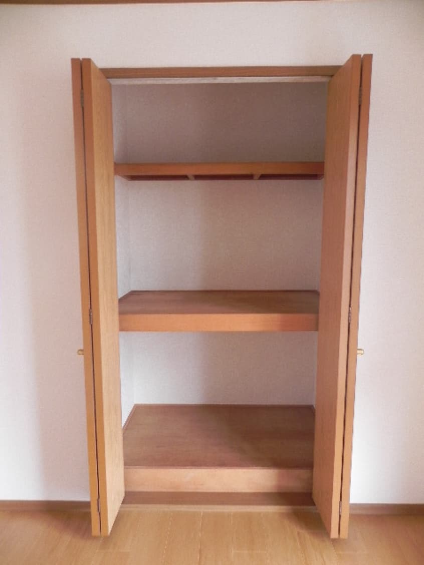  ソレアードヒルズＢ