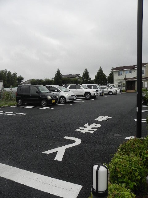  ブリリアントガーデンアゼリアＡ