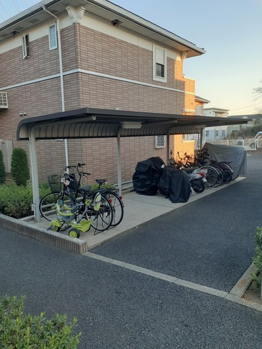  ブロードシティ　Ｃ棟