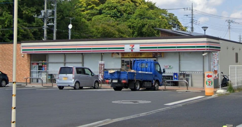 ｾﾌﾞﾝｲﾚﾌﾞﾝ 印西竹袋店(コンビニ)まで3998m ブロッサム