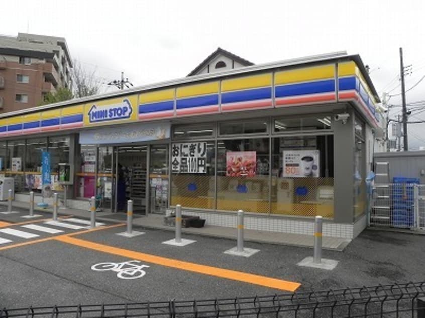 ミニストップまで350m やまと．Ｍ