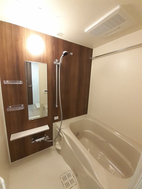  エレガントカーサIII