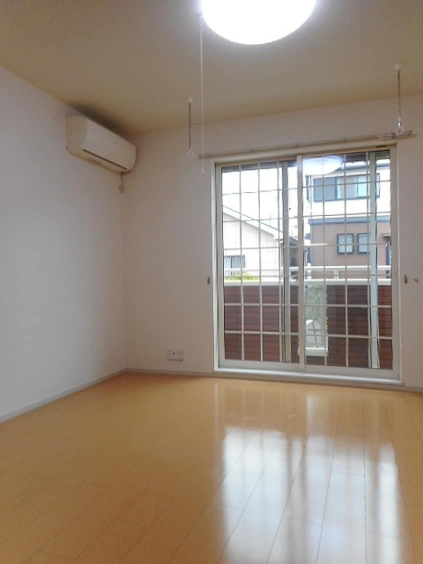  セントラーレ　パルク弐番館