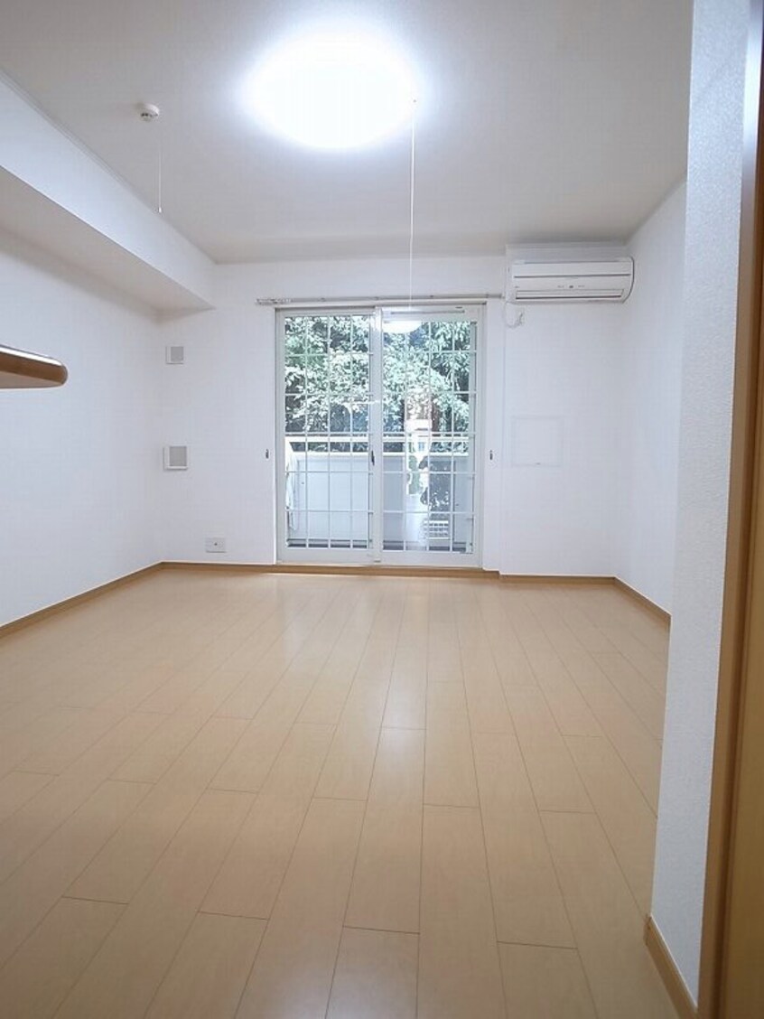  アルコ　イリス