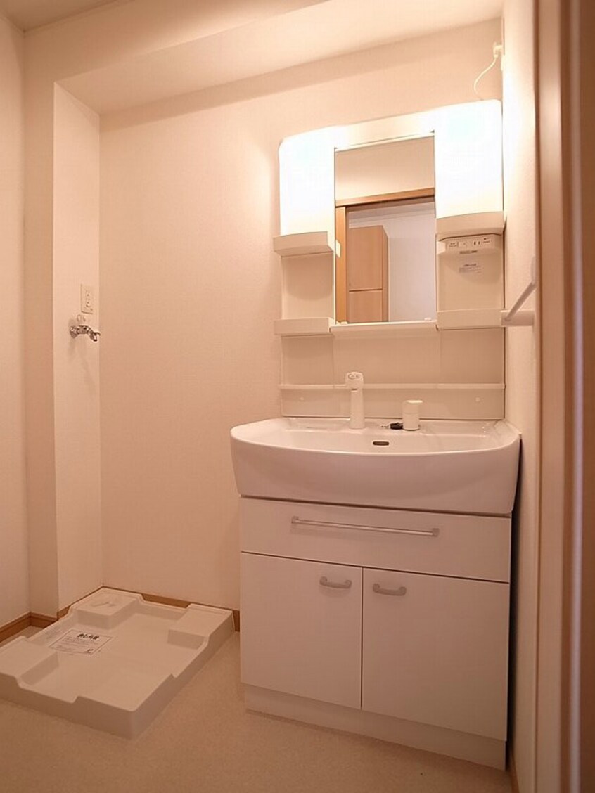  アルコ　イリス