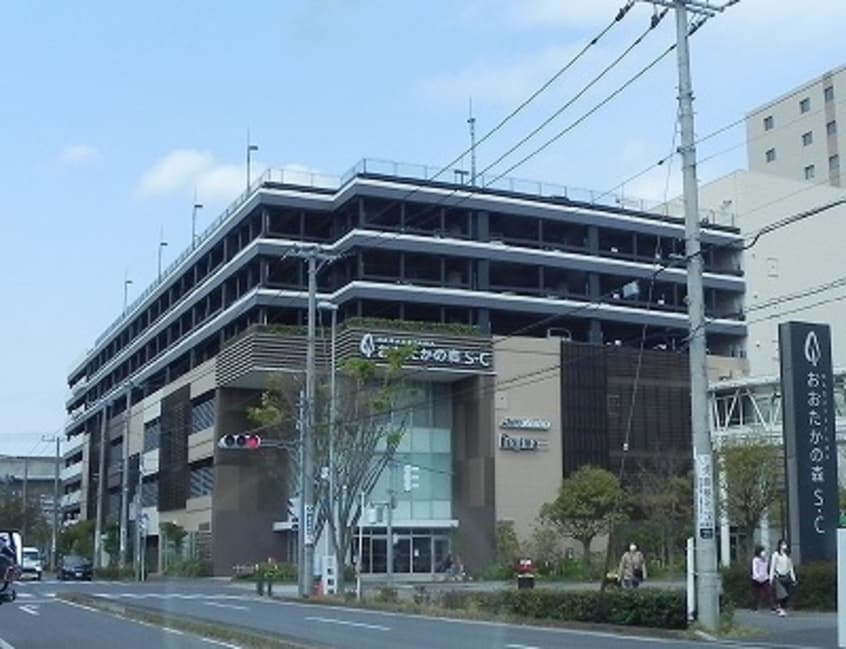 流山おおたかの森Ｓ．Ｃ．まで1500m シャルマン