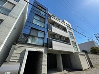 premiere学園前（プルミエ）