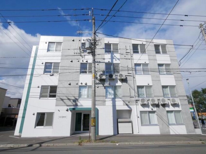  ＣＲＥＴＥ白石