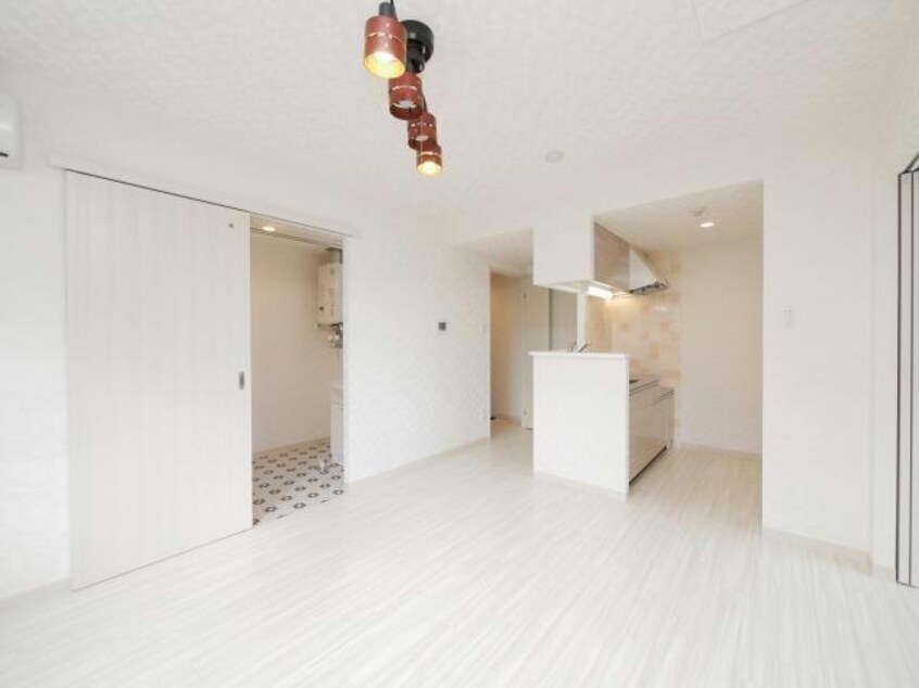  ＣＲＥＴＥ白石