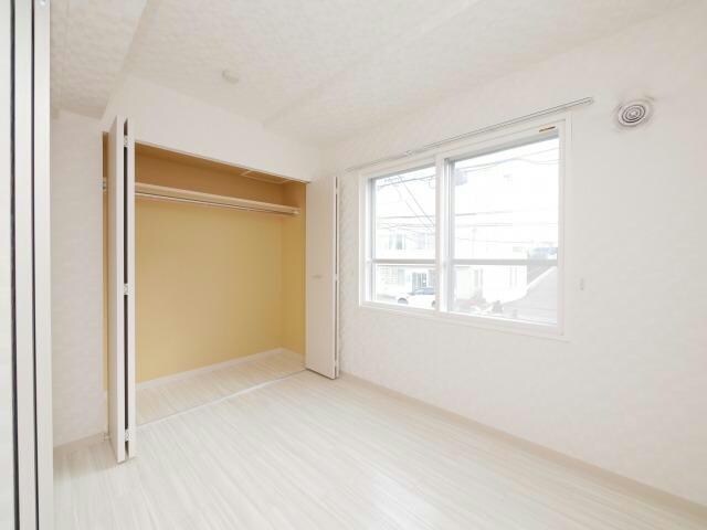  ＣＲＥＴＥ白石