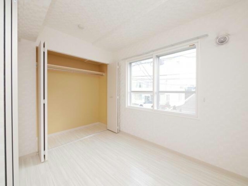  ＣＲＥＴＥ白石