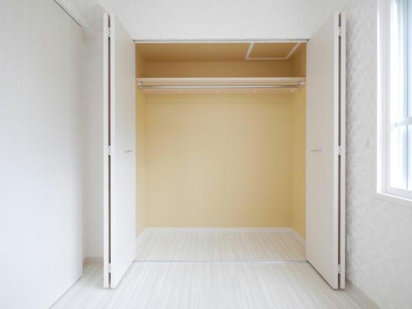  ＣＲＥＴＥ白石