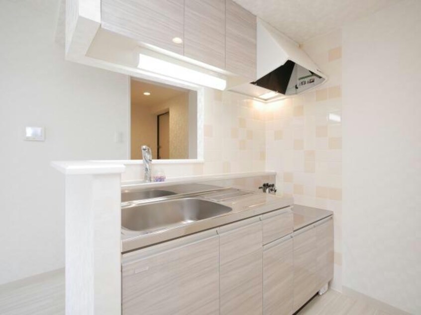  ＣＲＥＴＥ白石