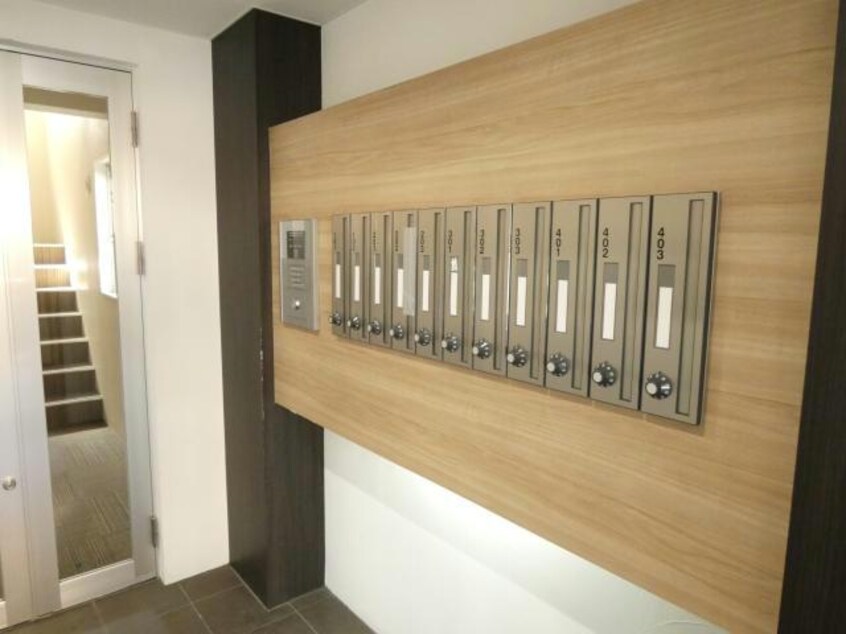  ブラン・ルーチェ