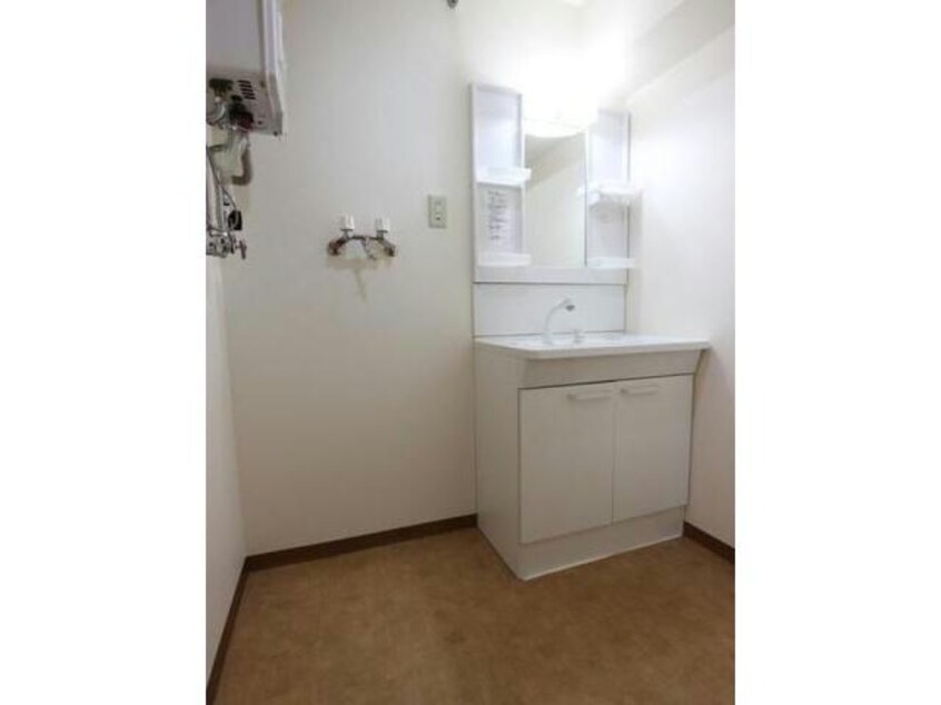  ガーネットハイツ南郷