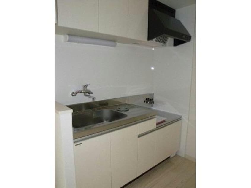  グランディール南郷13