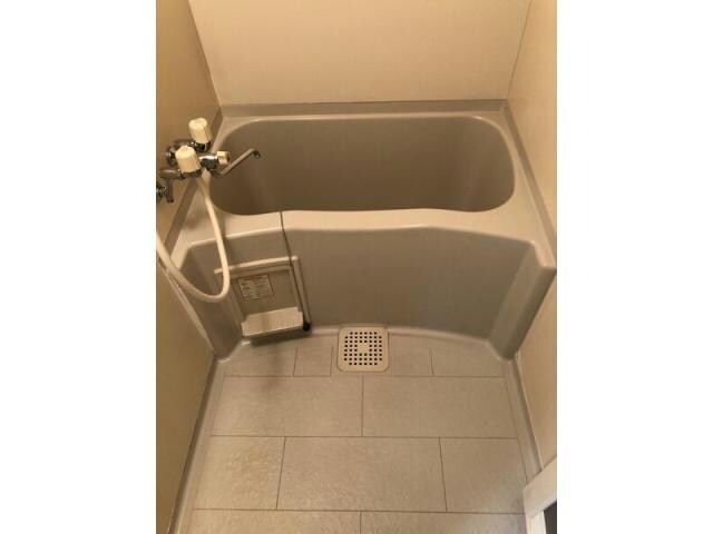  栄通クラブハイツ