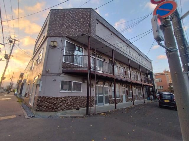  札新マンション