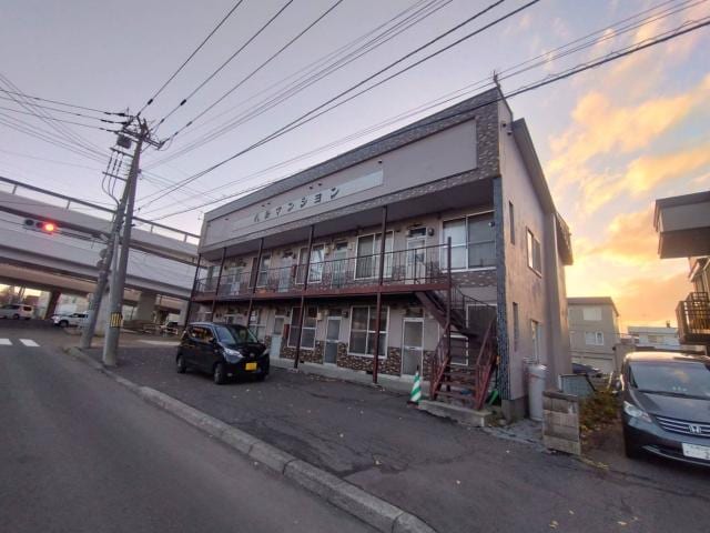  札新マンション