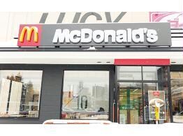 マクドナルド白石ルーシー店(その他飲食（ファミレスなど）)まで444m プールフィス