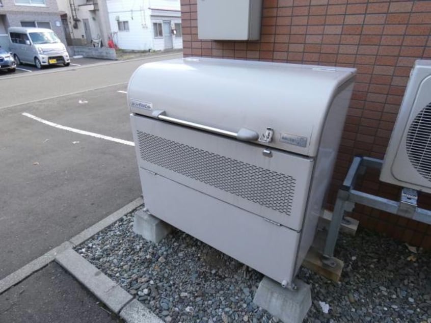  ラガーハイム本郷通