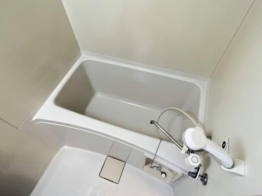  ラガーハイム本郷通