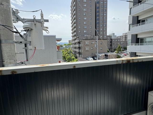  エミネンス南郷１４