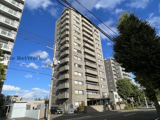  ドエル大谷地