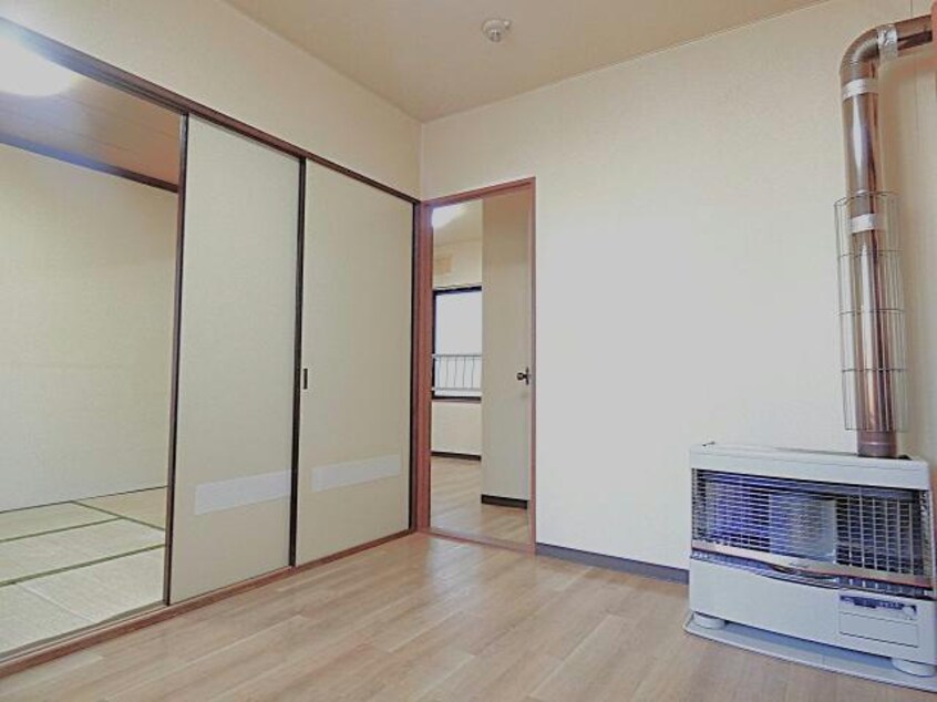  井内ハイデンス