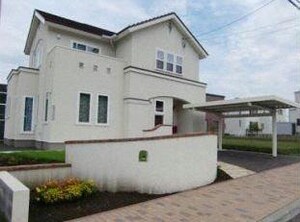 里塚緑ヶ丘３丁目飯沼邸貸家