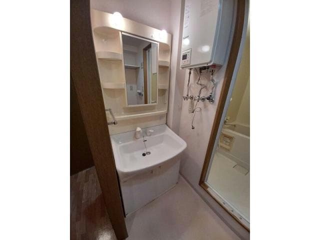  イーストウォール