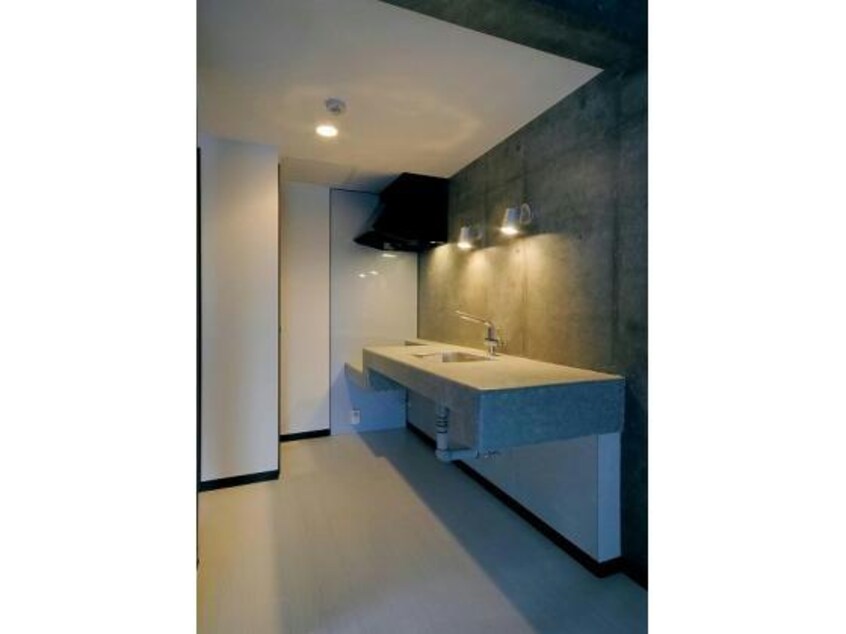  Ｔｉ　ａｍｏ　９０８