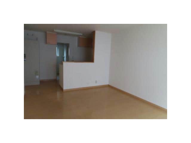  メモリアルハイツⅢ