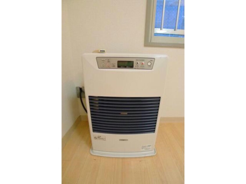  クィーンズコート南郷