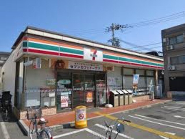 セブンイレブン摂津香露園店(コンビニ)まで401m※セブンイレブン摂津香露園店 東海道本線<琵琶湖線・JR京都線>/千里丘駅 徒歩5分 2階 築28年