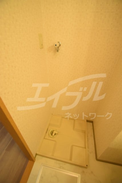  シャルム・F