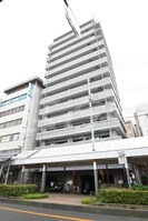 エスリード吹田駅前の外観