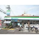 ファミリーマート摂津正雀三丁目店(コンビニ)まで522m※ファミリーマート摂津正雀三丁目店 HBハイツ