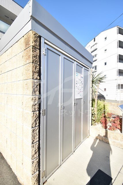  ラ・ジュネス　Senri