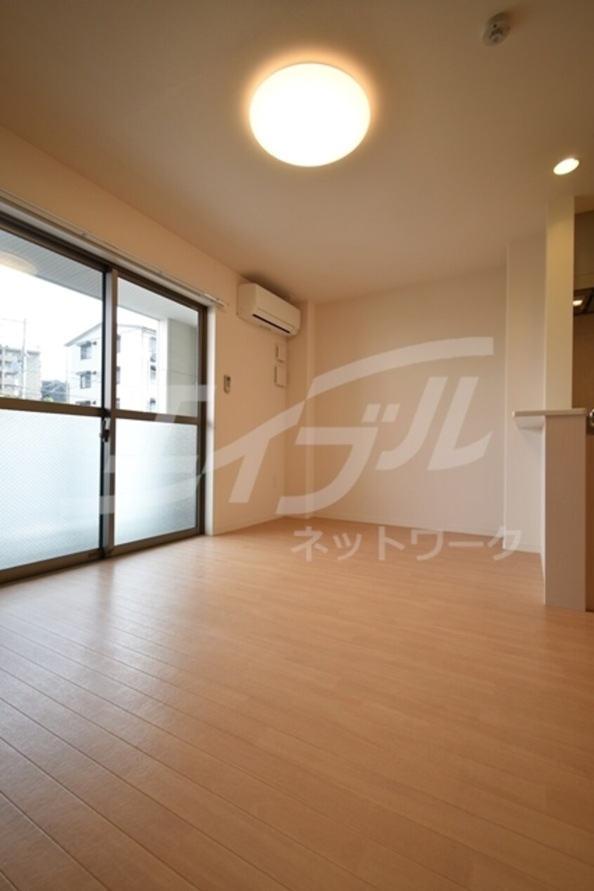  ラ・ジュネス　Senri