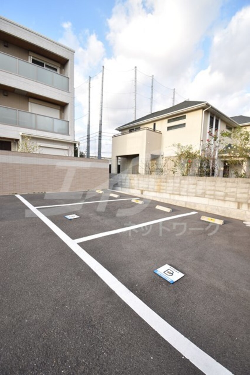  東海道本線<琵琶湖線・JR京都線>/岸辺駅 徒歩16分 2階 築7年