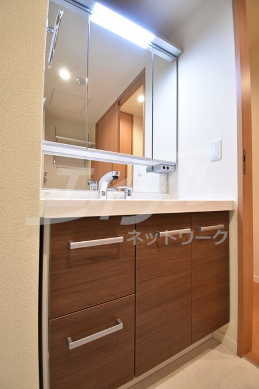  東海道本線<琵琶湖線・JR京都線>/岸辺駅 徒歩16分 2階 築7年