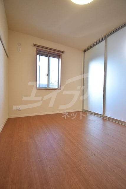  東海道本線<琵琶湖線・JR京都線>/岸辺駅 徒歩16分 2階 築7年