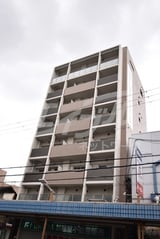 メゾンセンリーユ