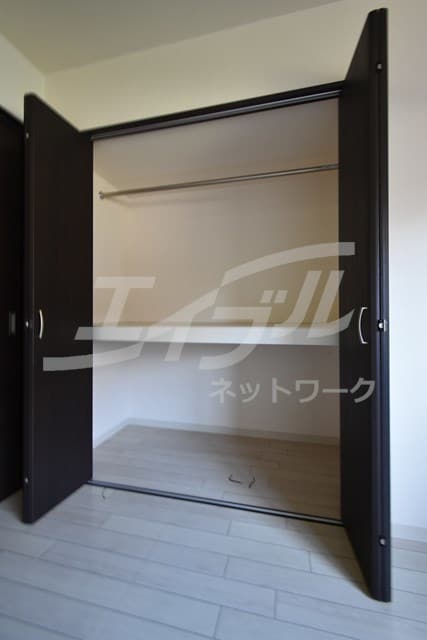  ミッドコート岸部