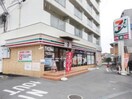 セブンイレブン吹田山田東４丁目店(コンビニ)まで555m※セブンイレブン吹田山田東４丁目店 Garden Side Ouji　ガーデンサイド王子