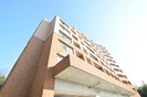 大阪モノレール大阪モノレール線/万博記念公園駅 徒歩13分 6階 築21年の外観
