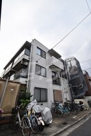 ダイキハイム摂津の外観